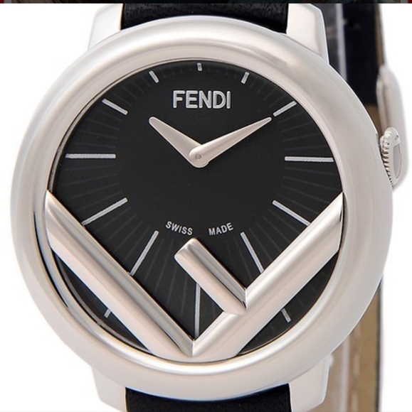 💕HP💕💯Authentic Fendi Run Away Watch💕 - Picture 6 of 11
